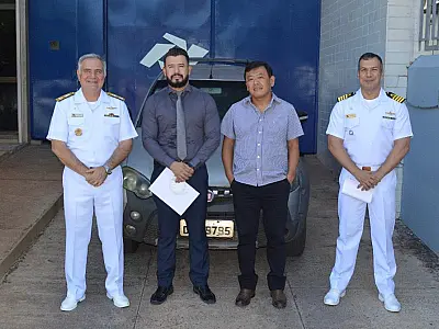 Caminhonete fruto de apreensão é destinada pela Receita Federal à Marinha do Brasil