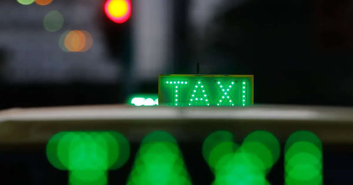 Auxílio Taxista começa a ser pago com parcela dobrada