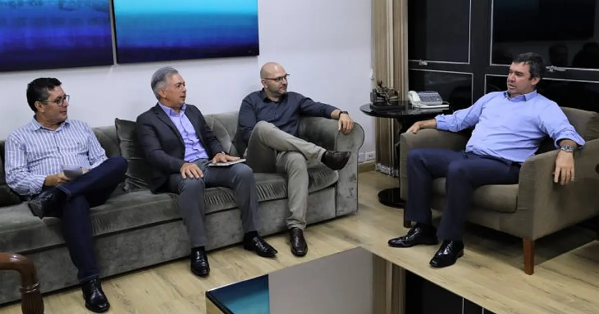 Governador reúne secretários e marca data para anunciar novo plano de segurança para escolas