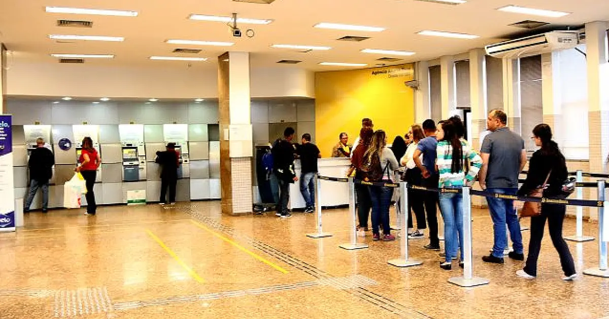 Sancionada lei que assegura ao consumidor informações sobre serviços bancários gratuitos