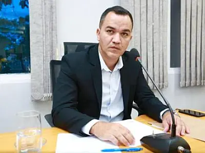 Vereador pede intervenção da Agetrat para garantir maior segurança no Trânsito