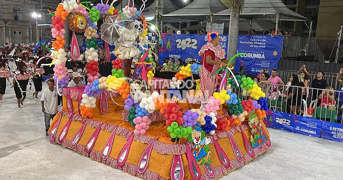 Estação Primeira do Pantanal faz viagem ao reino da imaginação infantil