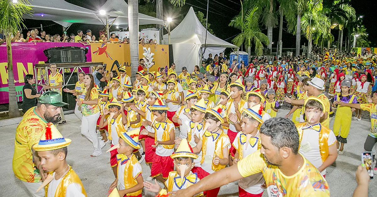 Corumbá do Amanhã apresenta fantasias que vão colorir a avenida na terça-feira de Carnaval