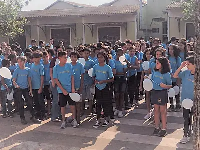 Escolas Municipais retornam às aulas com homenagem ao pequeno Matheus