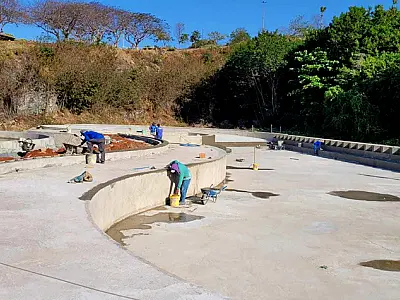 Parque Aquático em construção terá capacidade para receber 800 pessoas por dia em Corumbá