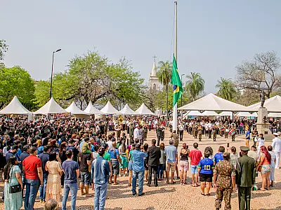 Dia da Independência é celebrado com desfiles e quermesse da Apae em Corumbá