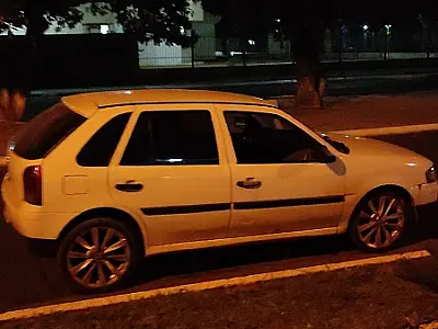 PMA persegue veículo, prende dois traficantes e apreende 26 kg de maconha