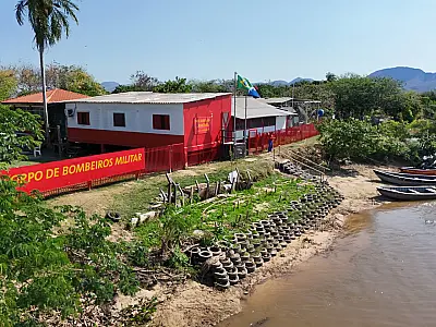 Bases avançadas asseguram agilidade contra incêndios e apoio aos ribeirinhos