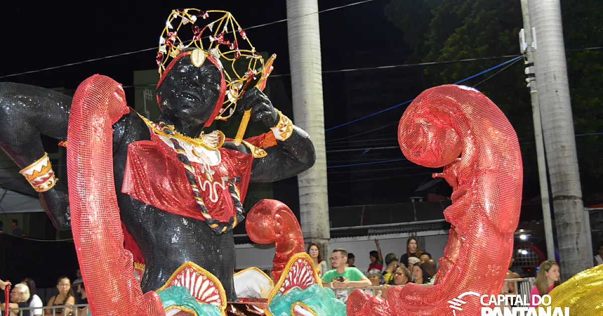 Imperatriz abre segunda noite de desfiles com homenagem a Ranulfo Galeano