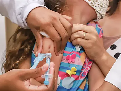 Anvisa aprova vacina da Pfizer contra Covid para crianças entre 6 meses e 4 anos