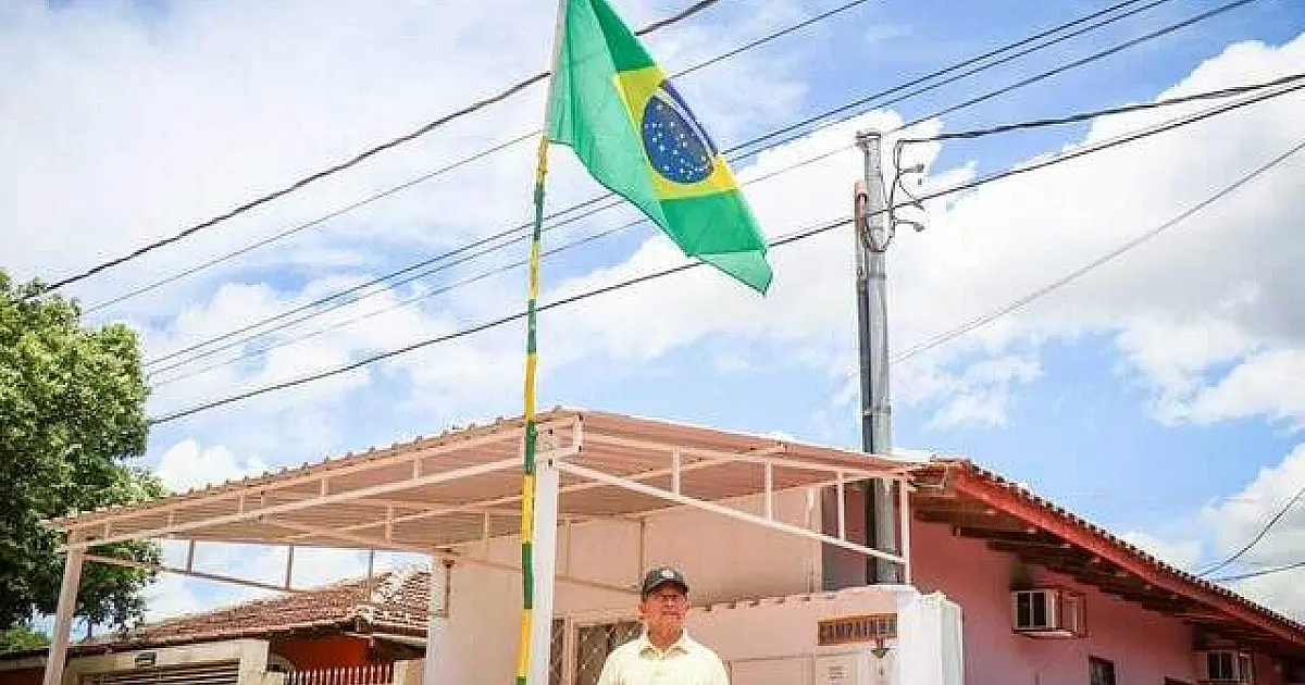 "Presença" de Bolsonaro movimenta Porto Murtinho em baixa temporada