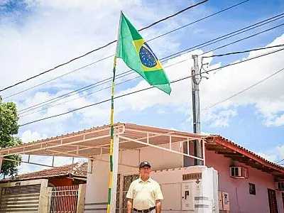 "Presença" de Bolsonaro movimenta Porto Murtinho em baixa temporada