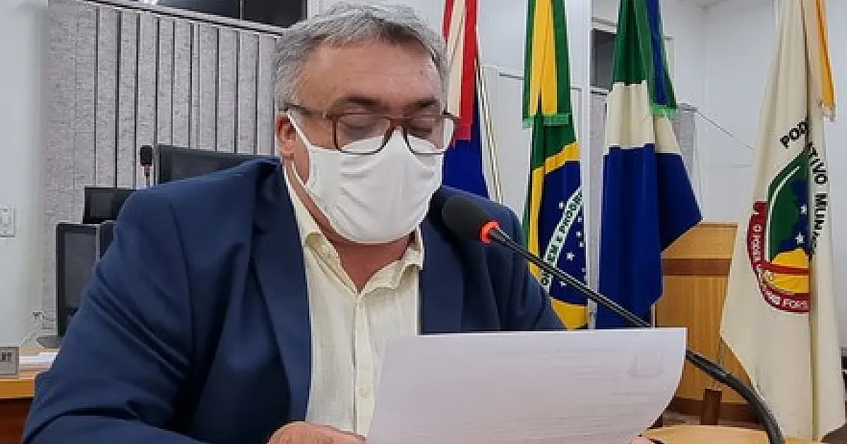 Vereador pede intervenção da Agetrat no trânsito em frente ao Centro Infantil
