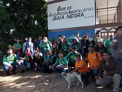 Estudantes da EE Dom Bosco realizam pesquisa de campo na região da APA Baia Negra