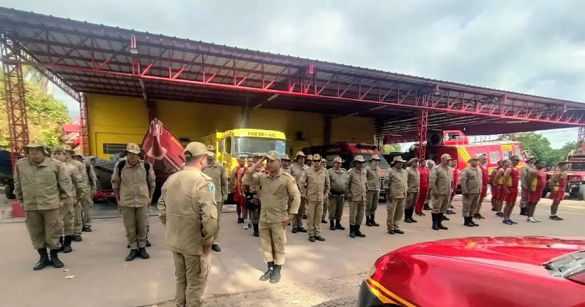 Bombeiros recebem novo comandante da Operação Pantanal 2022