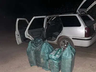 Mais de 160 quilos de cocaína são apreendidos em carro na Estrada do Lixão
