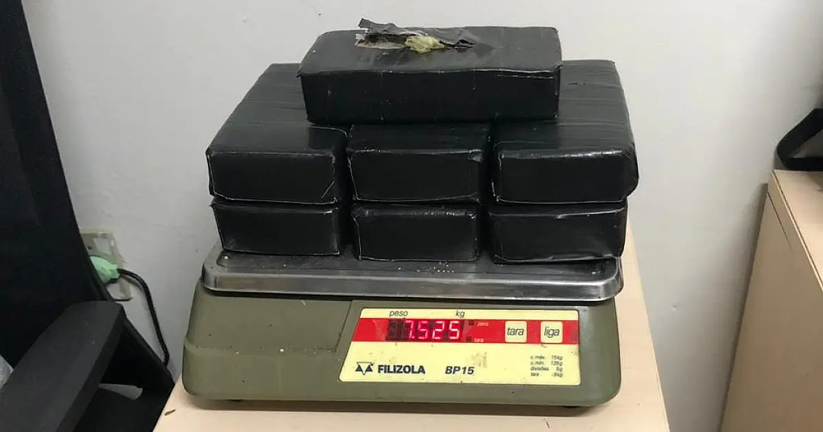 Boliviano é preso com 7,5 kg de pasta base que seria levada para São Paulo