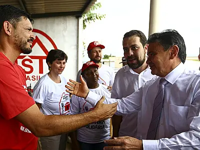 Governo suspeita de fraude em 2,5 milhões de benefícios do Bolsa Família