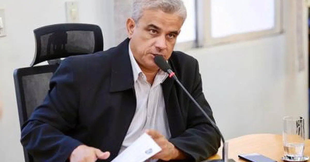 Luciano Costa pede fim da espera de seis meses para professores que cumprem contratos na Reme