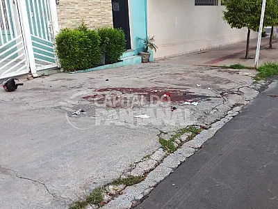Homem é esfaqueado em tabacaria no centro