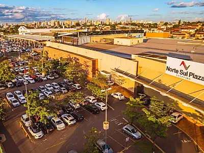Procurando emprego? Shopping da Capital tem mais de 50 vagas abertas