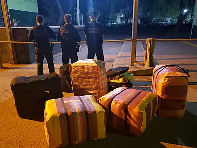 Quase R$ 70 mil é apreendido em roupas falsificadas no Posto Esdras