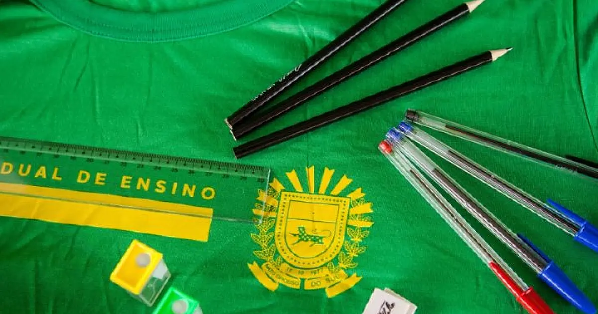Kits escolares e uniformes da Rede Estadual somam investimento de mais de R$ 20 milhões