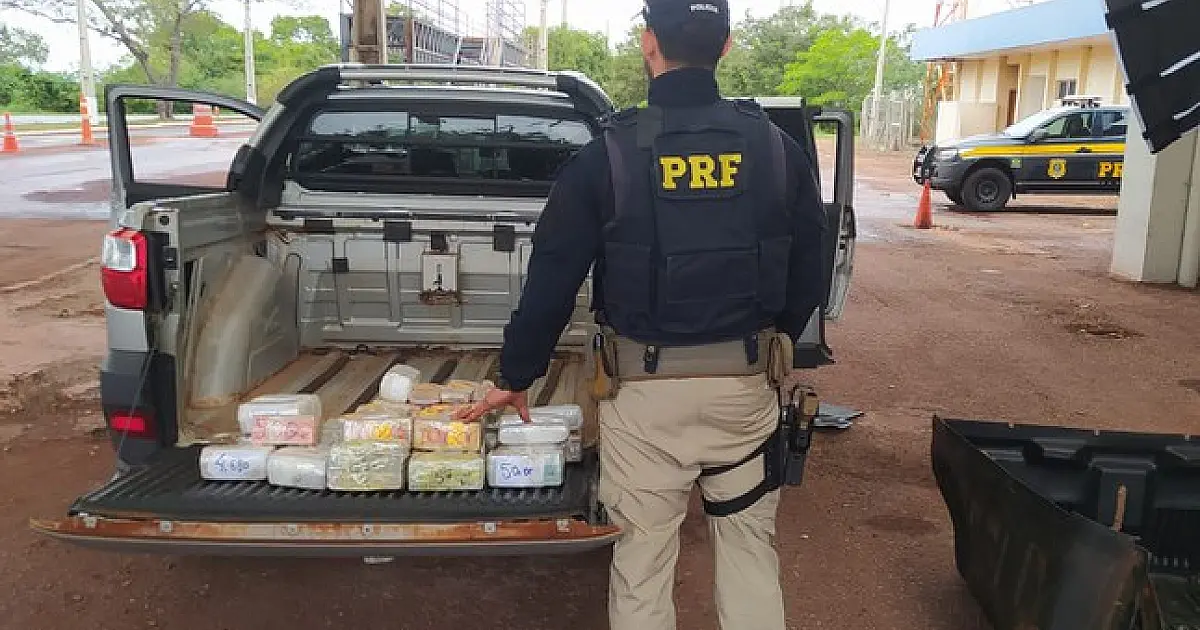 Três pessoas são presas com 119 mil dólares americanos e 504 mil reais não declarados