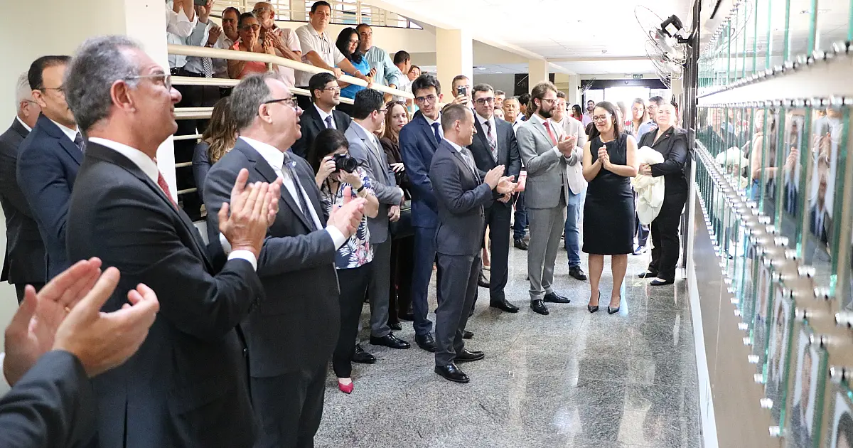 Tribunal de Justiça homenageia juízes e servidores de Corumbá