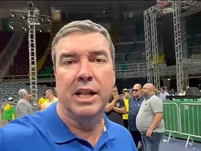 Tucanos se aliam com partidos de direita e centro-esquerda em aliança mais ampla