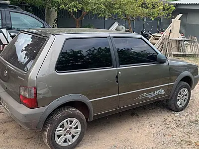 Mulher sequestra e espanca amante do marido