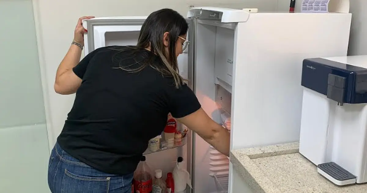 Crianças de férias e calor intenso: dicas de como reduzir o consumo de energia elétrica