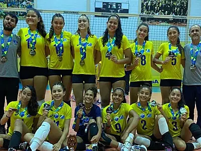 Seleção sub-16 de vôlei de MS é bronze no brasileiro