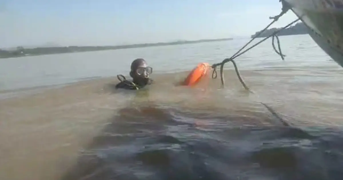 Homem desaparece no rio após virar o barco