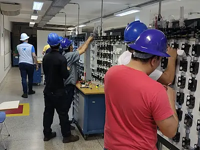 Senai oferece mais de 2,8 mil vagas em cursos técnicos com boa remuneração e estabilidade