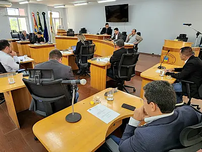 Com reajusta de 12,13% aprovado, servidores municipais recebem índice já no salário de maio