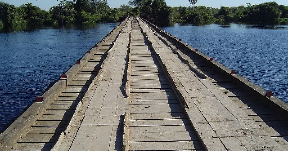 Travessia de veículos na ponte sobre Rio Nabileque está suspensa de hoje até dia 23