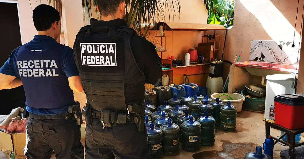 Operação contra contrabando e venda ilegal de combustível cumpre 12 mandados