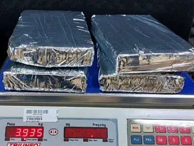 Mulher é presa tentando levar cocaína de Campo Grande para Minas Gerais