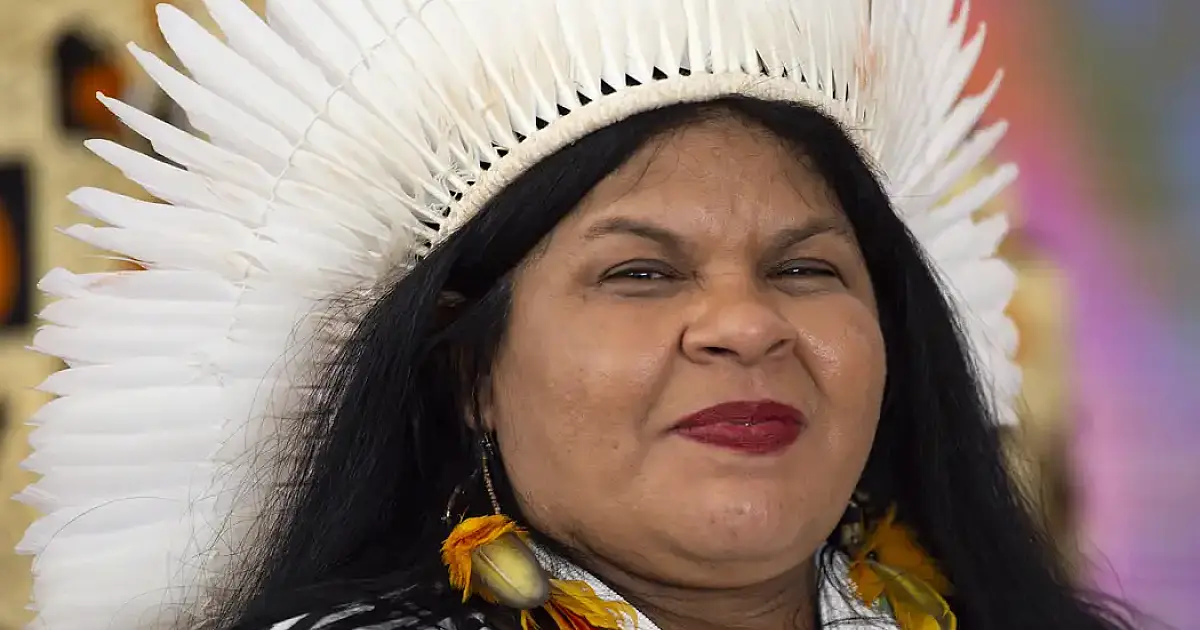 Sonia Guajajara defende maior participação indígena nas políticas públicas