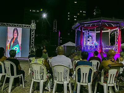 Entrega do Prêmio Helô Urt e Seresta das Mulheres acontecem hoje no Jardim da Independência
