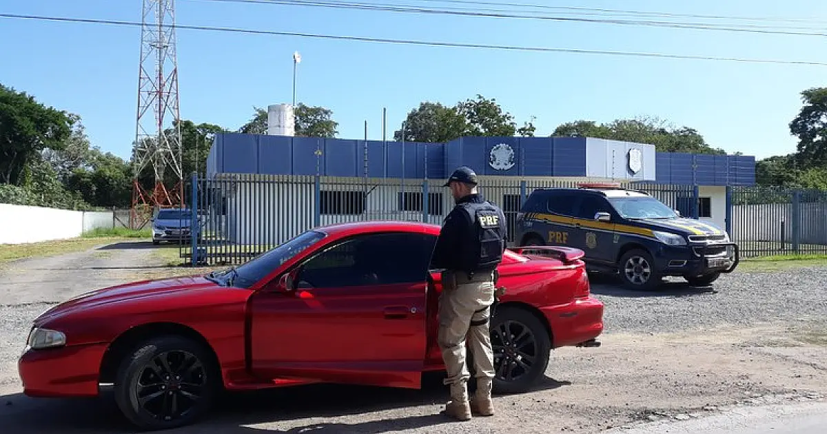 Fim de semana tem condutor autuado por CNH suspensa e boliviano preso por embriaguez ao volante