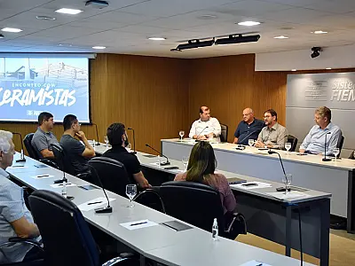 Em encontro com Longen, empresários da indústria cerâmica de MS discutem desafios do setor