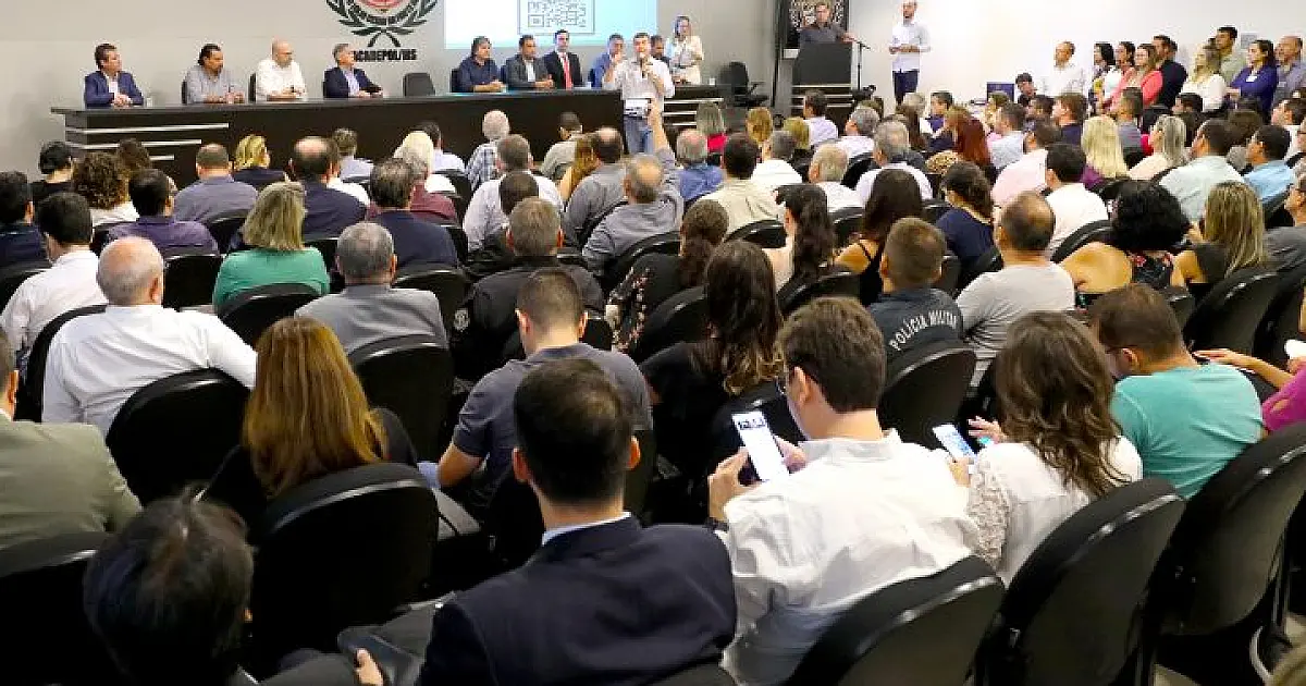 Contratos de gestão com as secretárias serão assinados até 17 de fevereiro