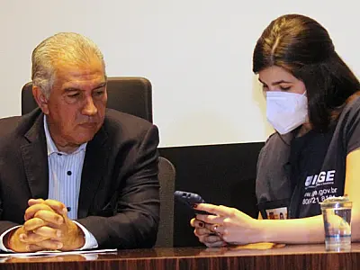 Dando o exemplo, governantes são os primeiros a responderem o Censo 2022