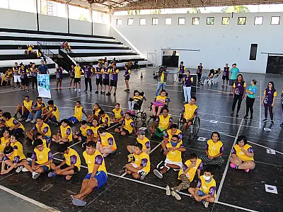 Festival Paralímpico Loterias Caixa reúne 175 crianças na primeira etapa Corumbá