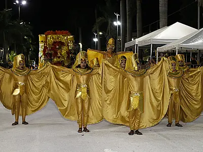  Marquês de Sapucaí leva os mistérios do Egito para passarela do samba