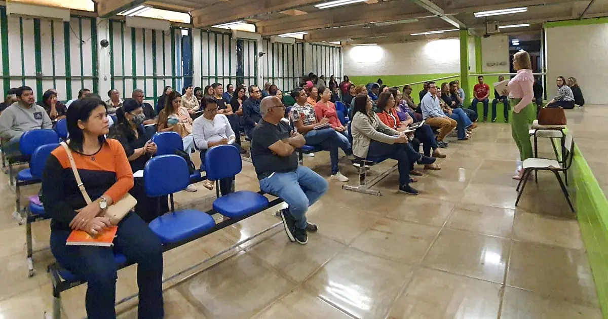 Retorno as aulas na Escola Municipal Cássio Leite de Barros deve ter apoio psicológico