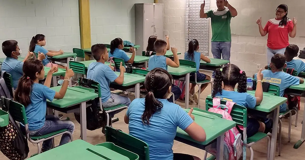 Aberto Processo Seletivo para professores de artes, intérprete de libras e de apoio à tecnologia