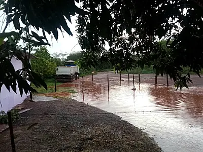 Acesso ao Assentamento Urucum possui péssimas condições de trafegabilidade